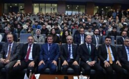 Ulaştırma Bakanı: Sosyal medya kullanım süresi son derece ciddiyetle ele alınmalı