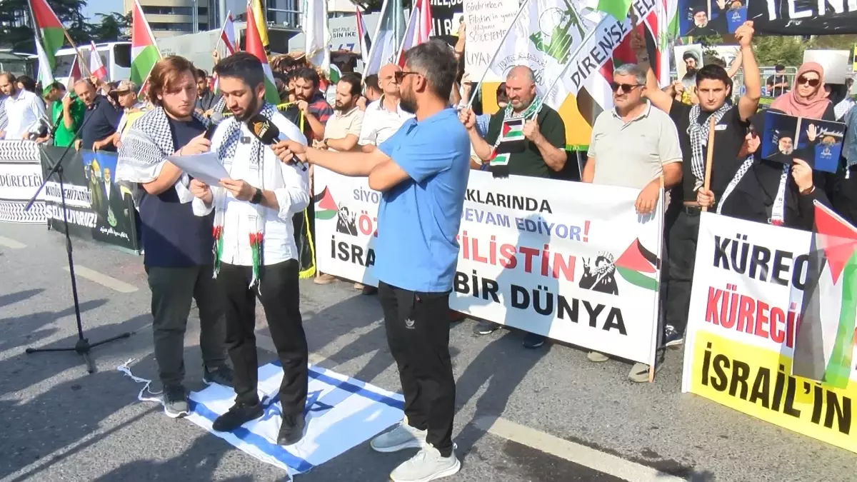 İsrail Konsolosluğu’na Protesto