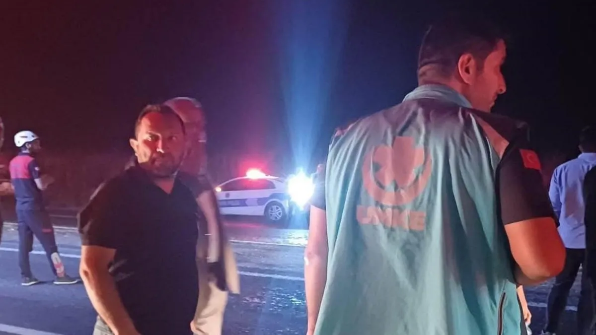 Şanlıurfa’da otomobil tahliye kanalına uçtu: 1 ölü, 2 yaralı