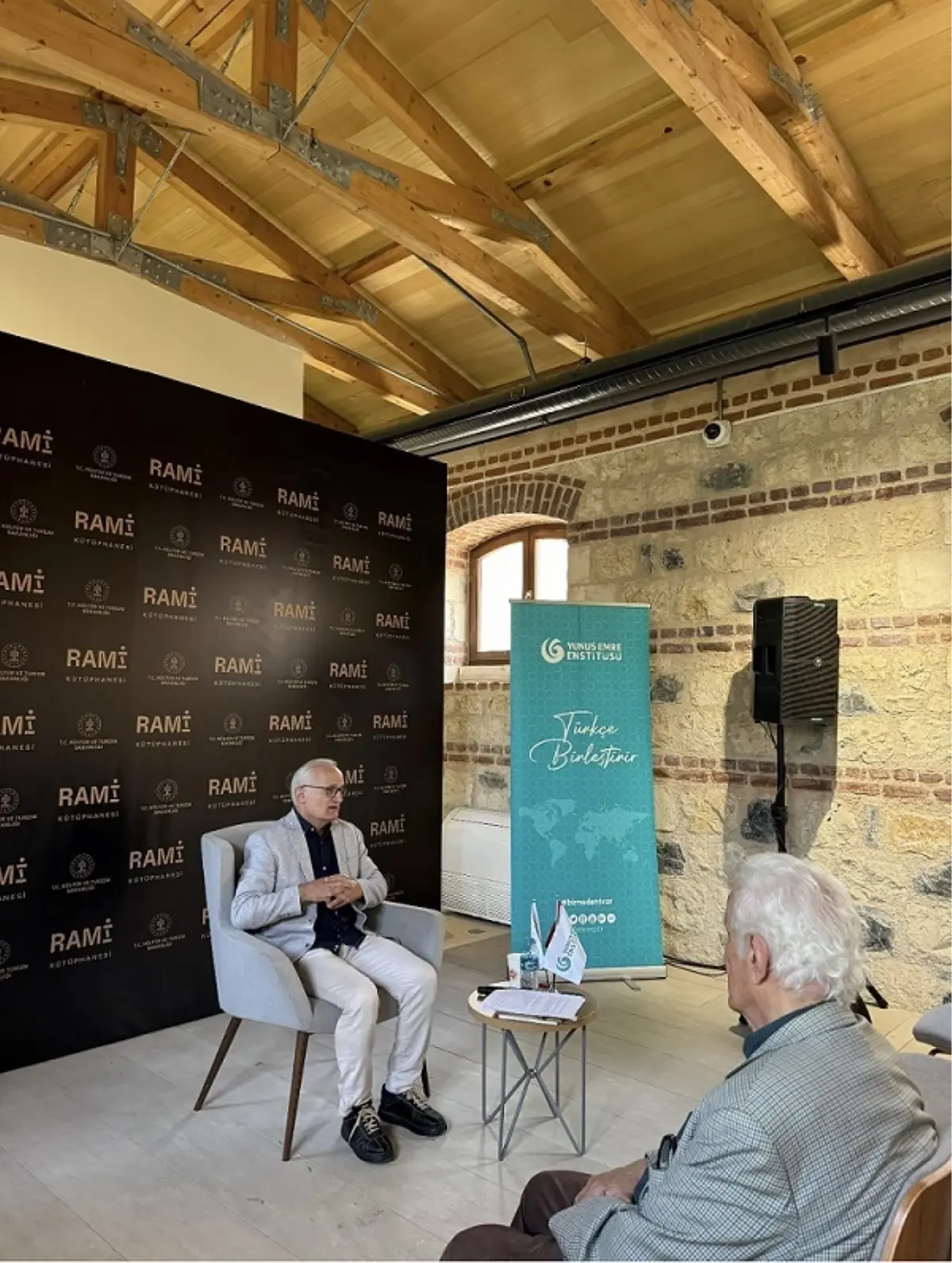 Yahya Kemal Beyatlı’nın Diplomatik Yüzü