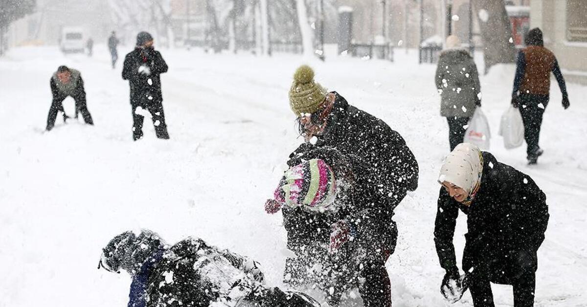 İstanbul’da yarın da okullar tatil edildi