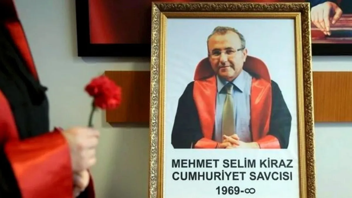 Şehit Savcı Mehmet Selim Kiraz’ın Ölümünün 10. Yıl Dönümünde sevenleri tarafından anıldı